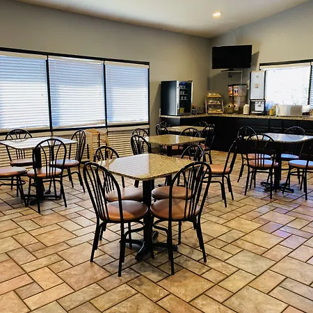 Days Inn By Wyndham Buckeye-3